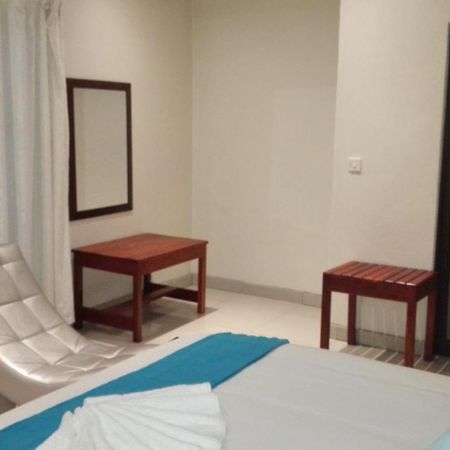 Chobe Sunset Chalets Lesoma Δωμάτιο φωτογραφία