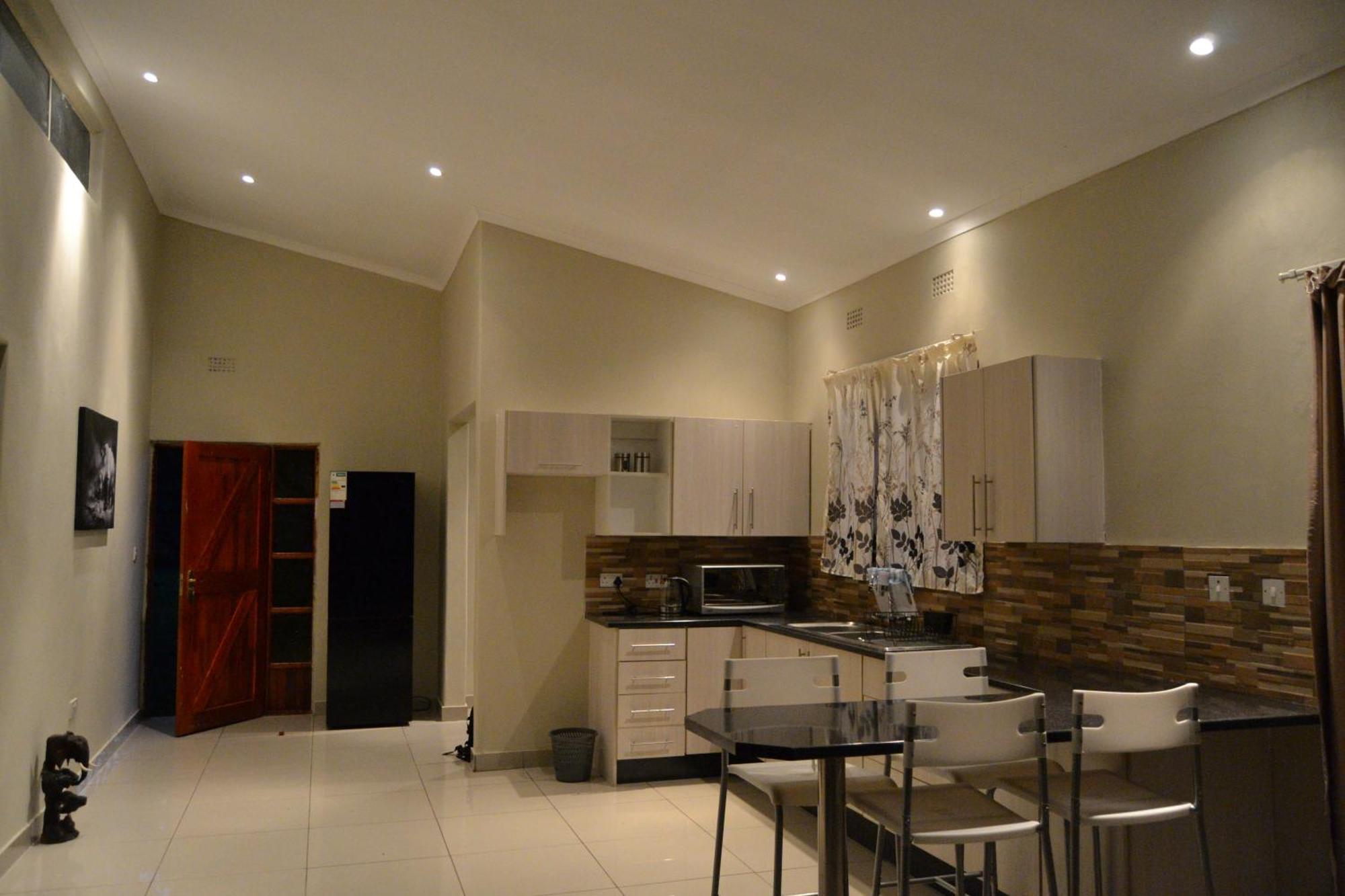 Chobe Sunset Chalets Lesoma Εξωτερικό φωτογραφία