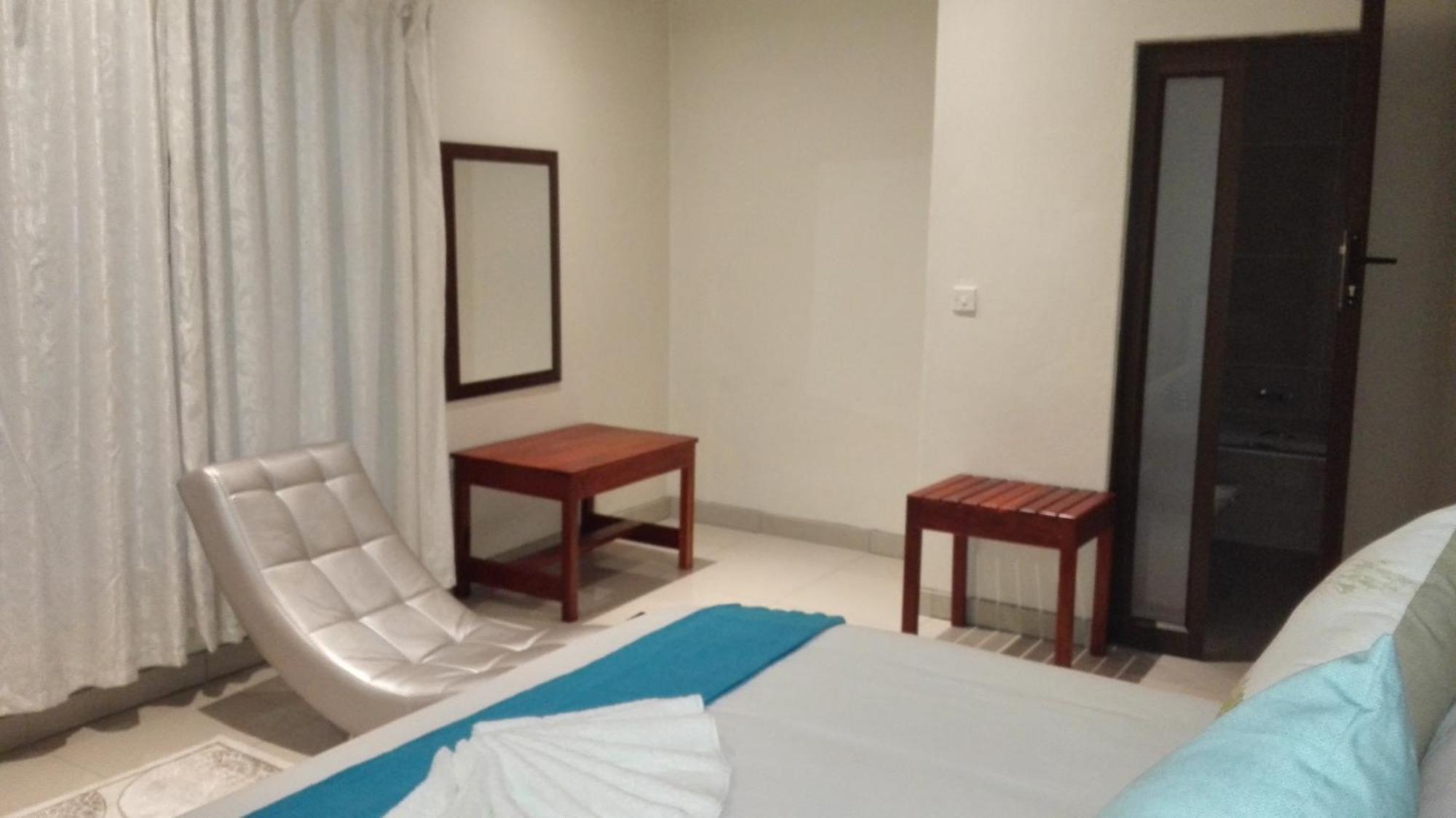 Chobe Sunset Chalets Lesoma Δωμάτιο φωτογραφία