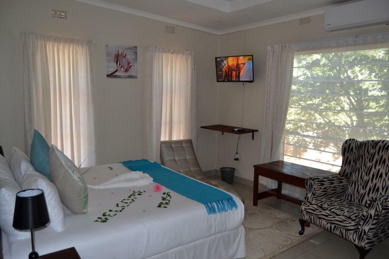Chobe Sunset Chalets Lesoma Εξωτερικό φωτογραφία